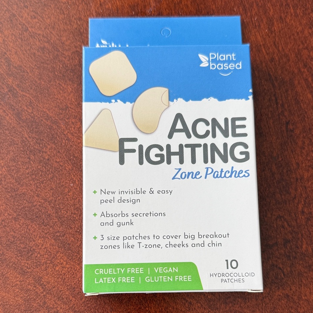 TRULY CLEAR Acne Fighting Zone Patches